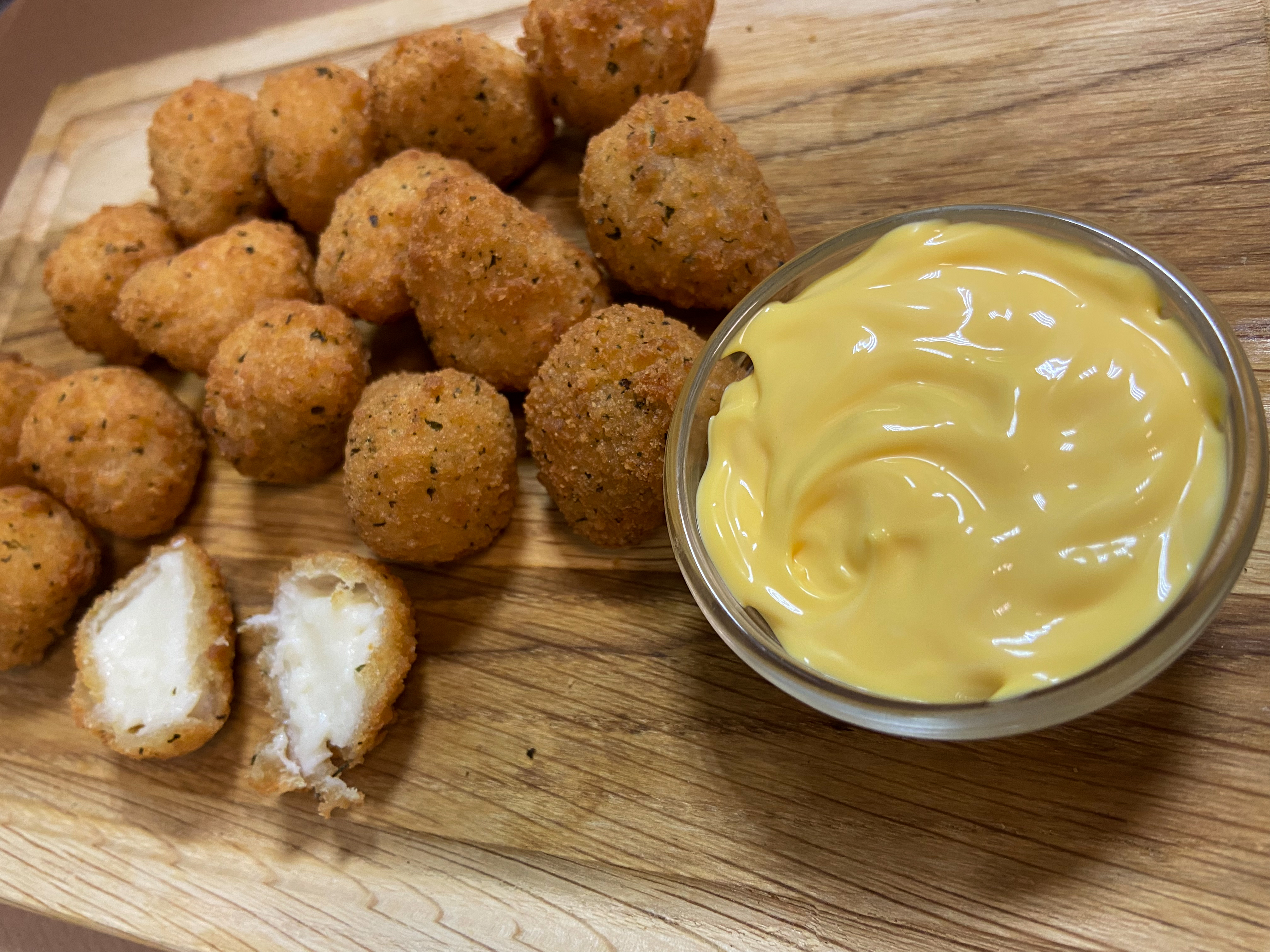 Сир camembert